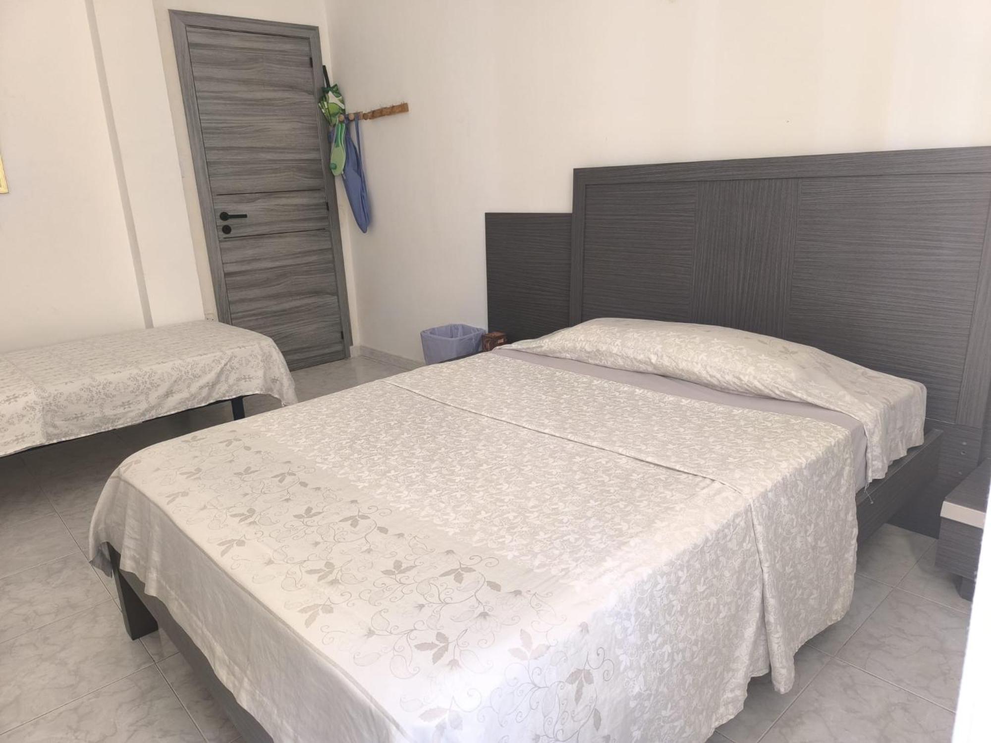 Alicante Habitacion Oasis ภายนอก รูปภาพ